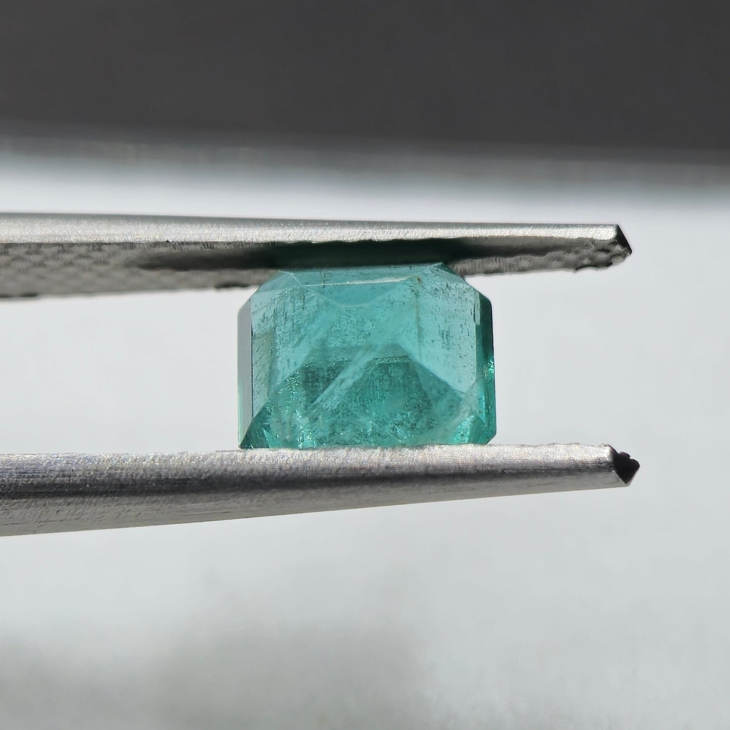 1.25ct slight bluish green Emerald