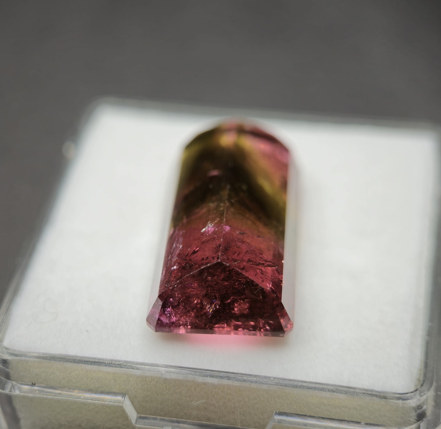 Natural 27.11ct Untreated Bi-Colour Tourmaline